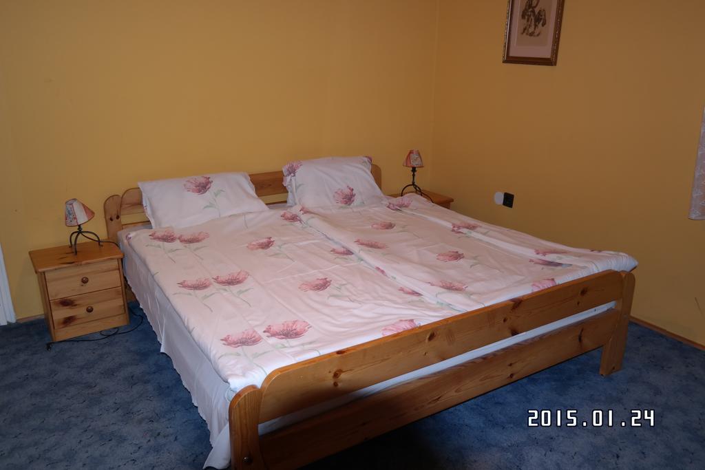 Kisecset-Vendeghaz Hotel Phòng bức ảnh